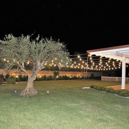 Villa Zefiro Suites & Events Battipaglia Eksteriør billede